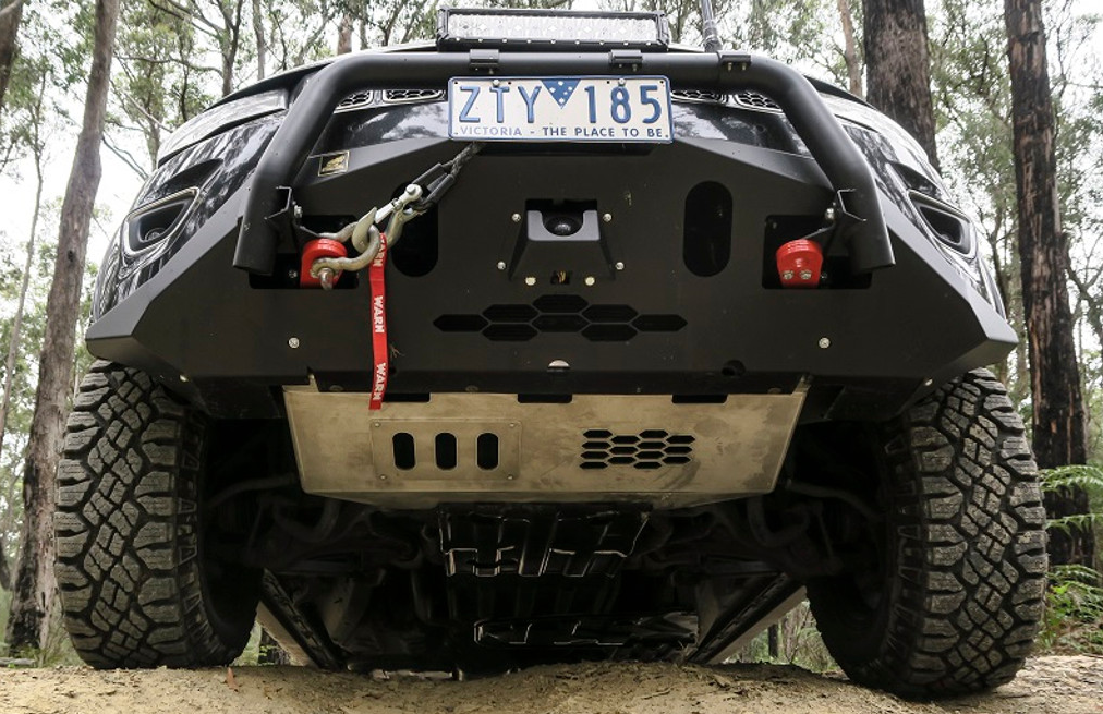 Offroad Animal Pre-Runner Steel Front Bumper To Suit Jeep Grand Cherokee WK2 (2014-2016)