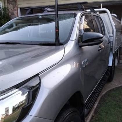 GMF 4X4 UHF ANTENNA BONNET BRACKET (DRIVER SIDE) TO SUIT N80 HILUX (2015-ON) & FORTUNER (2015-2021)