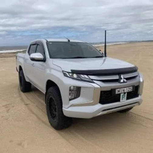 GMF 4X4 UHF ANTENNA BONNET BRACKET (PASSENGER SIDE) TO SUIT QE PAJERO SPORT (2015-ON) & MR TRITON (2019-ON)
