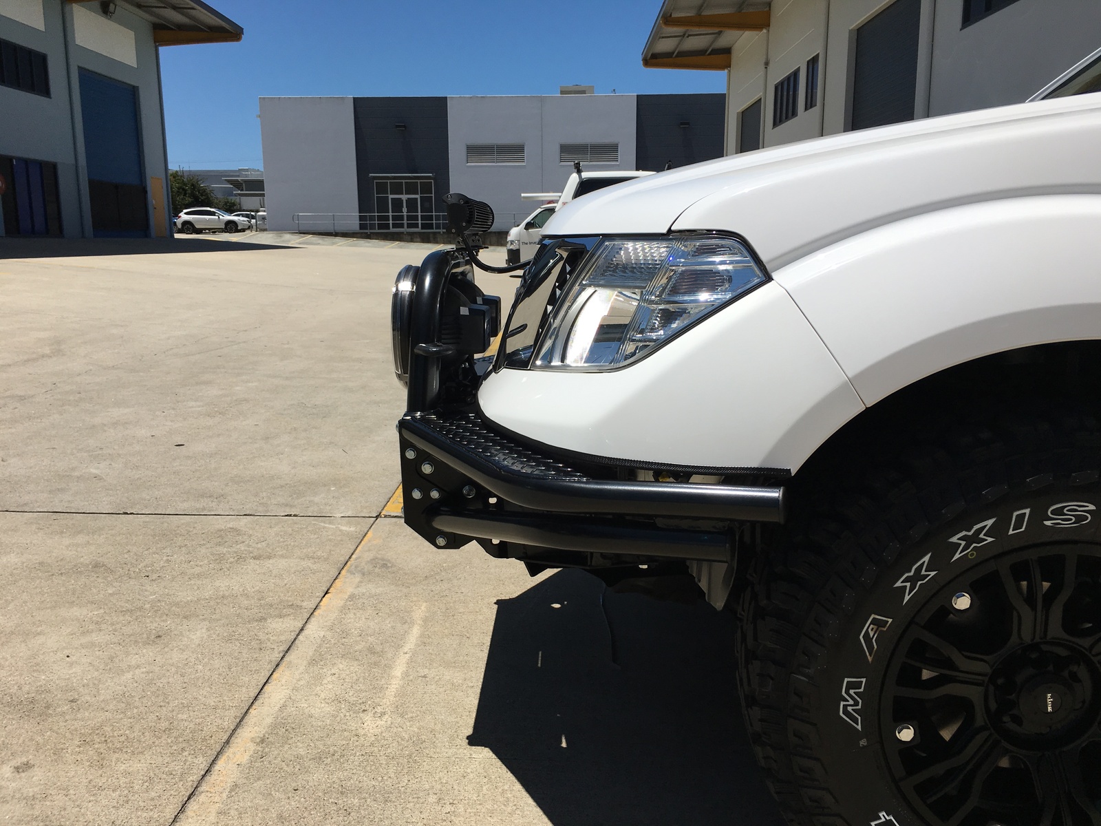 XROX BULLBAR TO SUIT NISSAN NAVARA D40-PATH 05/2010ON