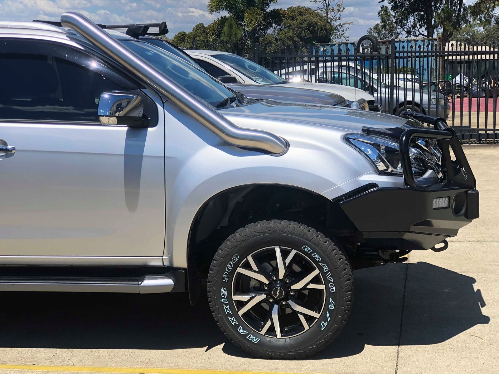 ORC M SPEC BRUSHED STAINLESS SNORKEL - ISUZU DMAX/MUX (MY17) 01/2017