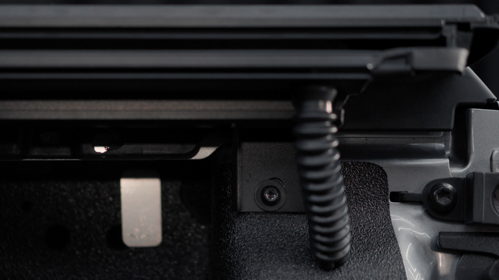 HSP ROLL R COVER SERIES 3.5 TO SUIT DUAL CAB LDV T60 W/OUT SPORTS BAR (2018-ON)