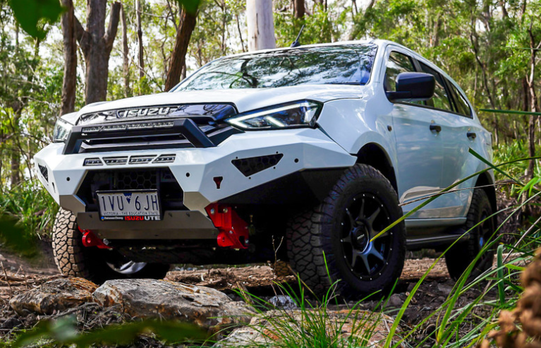 Offroad Animal Predator Bull Bar To Suit Isuzu MU-X (2021-On)