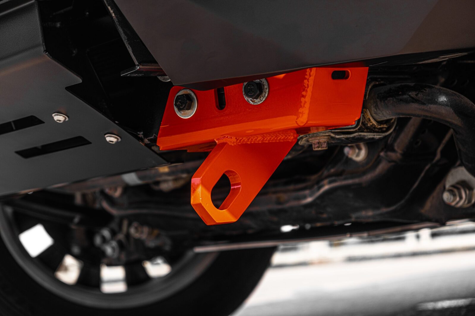 HAMER KING SERIES PLUS 3 LOOP BULL BAR TO SUIT TOYOTA LAND CRUISER 300 SERIES (2021-ON)
