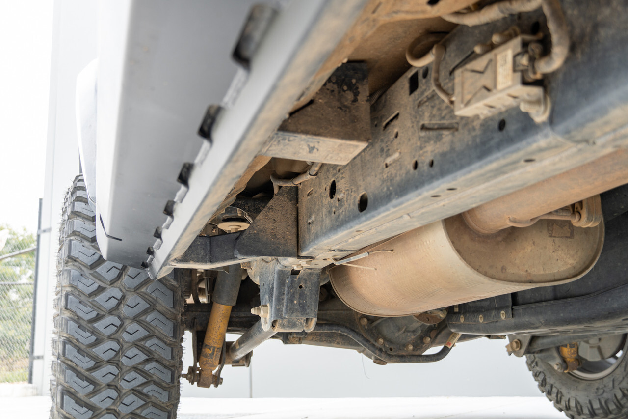 OFFROAD ANIMAL ROCK SLIDERS TO SUIT FORD EVEREST (2022-ON)