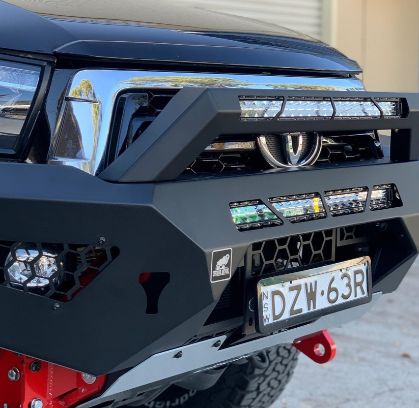 Offroad Animal Predator Bull Bar To Suit Toyota Hilux N80 (2015-2020)