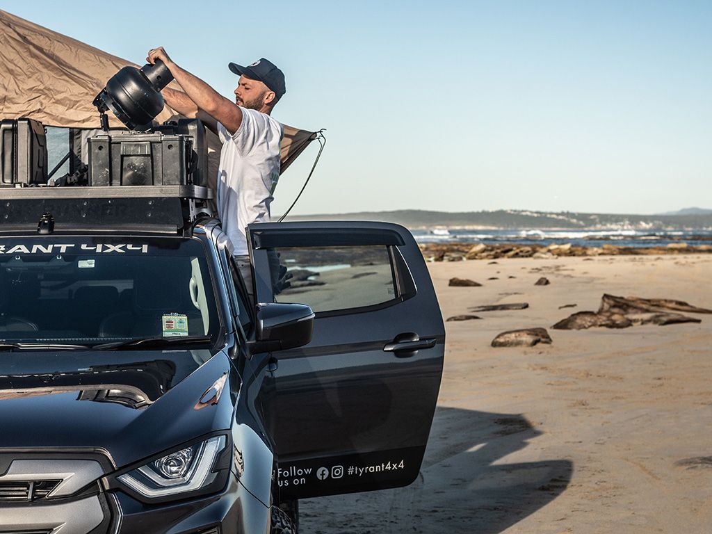 FRONT RUNNER SLIMLINE II ROOF RACK KIT TO SUIT ISUZU D-MAX (2020-ON)