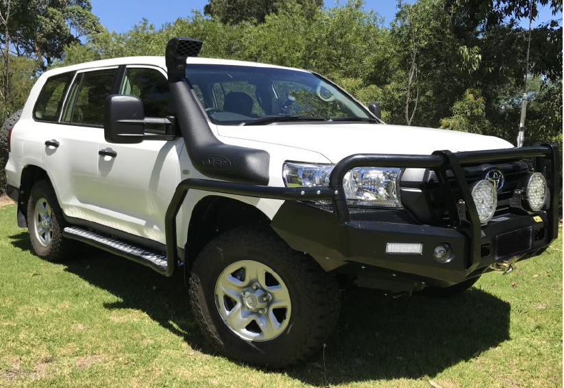 Toyota Landcruiser 0 Series With Factory Raised Air Intake Snorkle