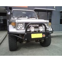XROX COMP BULL BAR TO SUIT TOYOTA LAND CRUISER 75/78/79 SERIES TO 03/2007 NOT VDJ