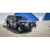 MCC SIDE STEPS & RAIL BLACK TO SUIT TOYOTA LANDCRUISER 2007-2015 SECOND FACE LIFT (SERIES 3 ON)