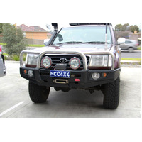 MCC FALCON STAINLESS TRIPLE LOOP BAR W/UBP & FOGS TO SUIT TOYOTA LANDCRUISER 100 IFS 1998-2007