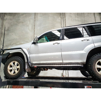 MCC BLACK SIDE STEP TO SUIT TOYOTA LANDCRUISER PRADO 120 SERIES 2003-2009