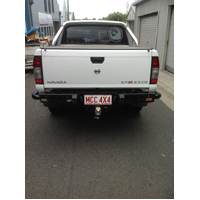 MCC JACK BAR W/ STEP PLATE TO SUIT NISSAN NAVARA D22 01/1998-2015