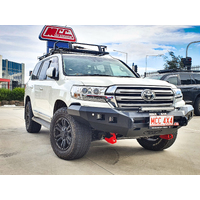 MCC ROCKER NO LOOP BAR W/UBP & FOGS TO SUIT TOYOTA LANDCRUISER 200 SERIES 2016 ON