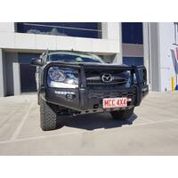 MCC 'PHOENIX A-FRAME BULLBAR WITH FOG LIGHT/PLATES