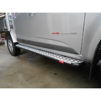 MCC HEAVY DUTY STEEL SIDE STEP WITH RAIL & SWIVEL BLACK TO SUIT D-MAX 2012-2019
