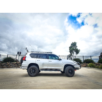 MCC BLACK SIDE STEP TO SUIT TOYOTA LANDCRUISER PRADO 150 SERIES 2018 ON