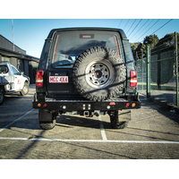 MCC WHEEL CARRIER (BAR ONLY) W/ LIGHTS TO SUIT LAND ROVER DISCOVERY 1 & 2 1990-98 & 1999-2004