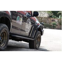 PIAK SIDE STEPS_AL CHECKERPLATE BLACK ANODIZED TO SUIT NISSAN NAVARA NP300 (2015-2020)