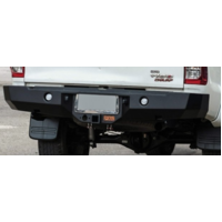 PIAK PREMIUM REAR STEP TOW BAR TO SUIT TOYOTA HILUX (2005-2015)