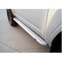 MCC SIDE STEP (CHROME STEP PLATE) TO SUIT TOYOTA LANDCRUISER 300 SERIES 2022-ON