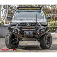HAMER KING SERIES BULL BAR TO SUIT TOYOTA HILUX REVO W/O FENDERS (2020-ON)