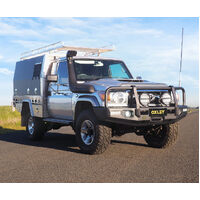 OXLEY BULL BAR (INC. TOW POINTS & FOGS) TO SUIT SINGLE CAB TOYOTA LAND CRUISER 70 SERIES (2017-2023)