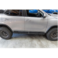 OFFROAD ANIMAL ROCK SLIDERS TO SUIT TOYOTA FORTUNER (2015-ON)