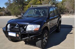 XROX BULLBAR TO SUIT MITSUBISHI PAJERO NP