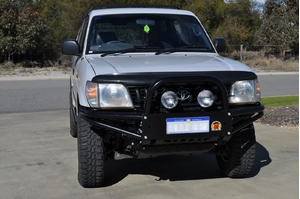 XROX COMP BULL BAR  TO SUIT TOYOTA PRADO 90 SERIES WITH FLARES (KZJ95)