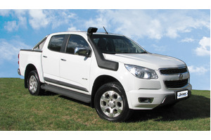 SAFARI SNORKEL V-SPEC TO SUIT HOLDEN COLORADO 7 & RG 05/2012-ON 2.8L DIESEL