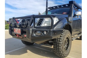 MCC 'FALCON A-FRAME' BULL BAR TO SUIT NISSAN NAVARA D40 2011-2014 (AFRICA, SPAIN STX) & PATHFINDER R51 11-13 (SMOOTH)