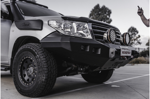 MCC ROCKER BARS TO SUIT TOYOTA LANDCRUISER 200 SERIES 2007-2015
