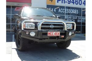 MCC FALCON STAINLESS TRIPLE LOOP NO FOGS NO PLATES TO SUIT NISSAN PATHFINDER R50 SERIES 2 99-05