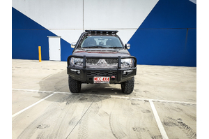 MCC PHEONIX A-FRAME W. FOG & PLATES TO SUIT MITSUBISHI TRITON ML, MN & CHALLENGER PB-PC