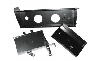 OUTBACK ACCESSORIES' BATTERY TRAY TO SUIT MAZDA BRAVO, BT50 & FORD COURIER, RANGER TURBO