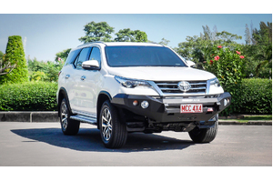MCC ROCKER BARS W/UBP & FOGS TO SUIT TOYOTA FORTUNER 2016-2020
