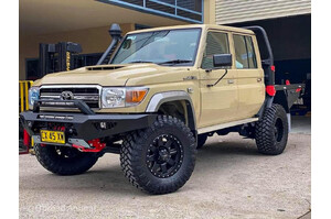 Offroad Animal Predator Bull Bar To Suit Toyota Land Cruiser 76/78/79 Series (2007-2023)