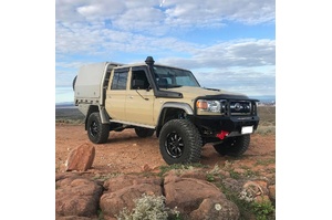 Offroad Animal Toro Bull Bar To Suit Toyota Land Cruiser 76/78/79 Series (2007-On)