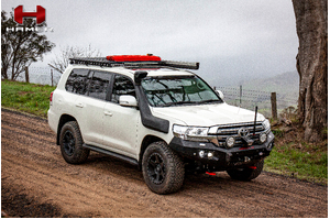 HAMER KING SERIES BULL BAR TO SUIT TOYOTA LANDCRUISER 200 SERIES (2015-2020)