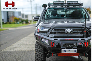 HAMER KING SERIES BULL BAR TO SUIT TOYOTA HILUX REVO W/FENDERS (2020-ON)