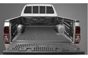 MAXLINER BEDLINER (OVER RAIL, CUTOUT FOR HEADBOARD) TO SUIT TOYOTA HILUX - J DECK - 2015 ONWARDS