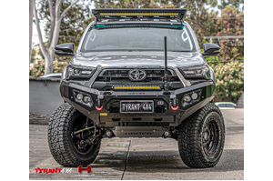 HAMER KING SERIES BULL BAR TO SUIT TOYOTA HILUX REVO W/O FENDERS (2020-ON)