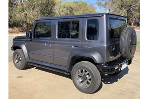 XROX ROCK SLIDERS TO SUIT 5 DOOR SUZUKI JIMNY (2023-ON)