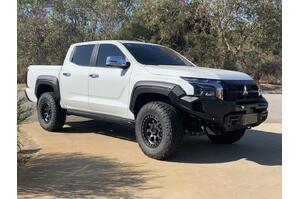 XROX ROCK SLIDERS TO SUIT MITSUBISHI TRITON MV (2024-ON)